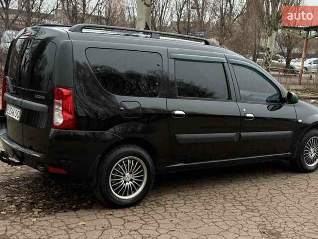 Черный Дачия Logan MCV, объемом двигателя 1.6 л и пробегом 197 тыс. км за 7250 $, фото 4 на Automoto.ua