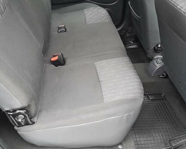 Чорний Дачія Logan MCV, об'ємом двигуна 1.6 л та пробігом 148 тис. км за 6295 $, фото 24 на Automoto.ua