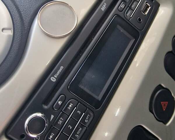 Черный Дачия Logan MCV, объемом двигателя 1.6 л и пробегом 180 тыс. км за 6999 $, фото 69 на Automoto.ua