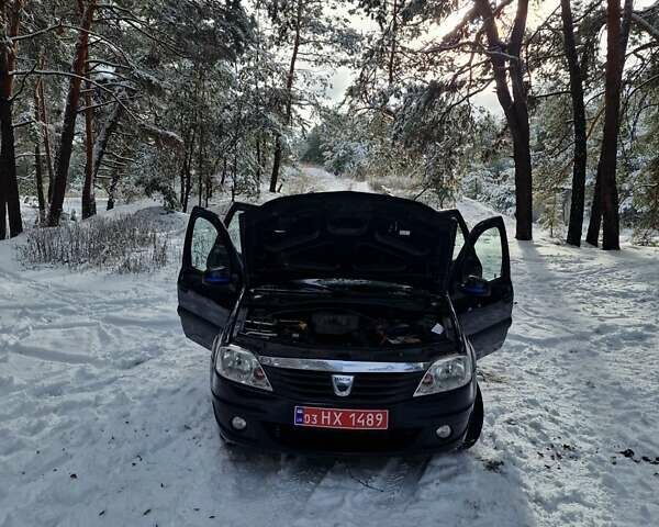 Черный Дачия Logan MCV, объемом двигателя 1.6 л и пробегом 180 тыс. км за 6999 $, фото 149 на Automoto.ua