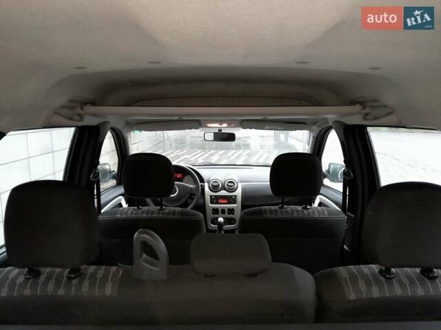 Чорний Дачія Logan MCV, об'ємом двигуна 1.6 л та пробігом 148 тис. км за 6295 $, фото 34 на Automoto.ua