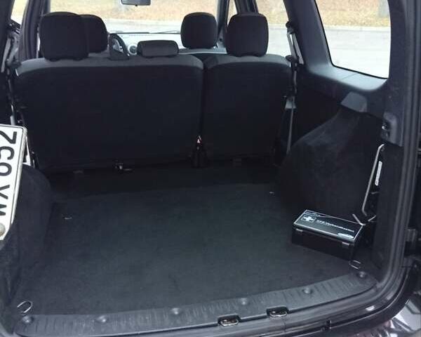 Чорний Дачія Logan MCV, об'ємом двигуна 1.6 л та пробігом 180 тис. км за 6899 $, фото 26 на Automoto.ua