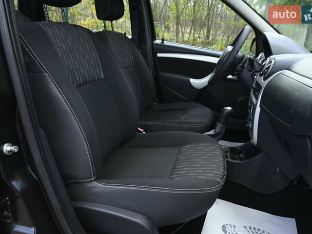 Черный Дачия Logan MCV, объемом двигателя 1.6 л и пробегом 135 тыс. км за 6950 $, фото 30 на Automoto.ua