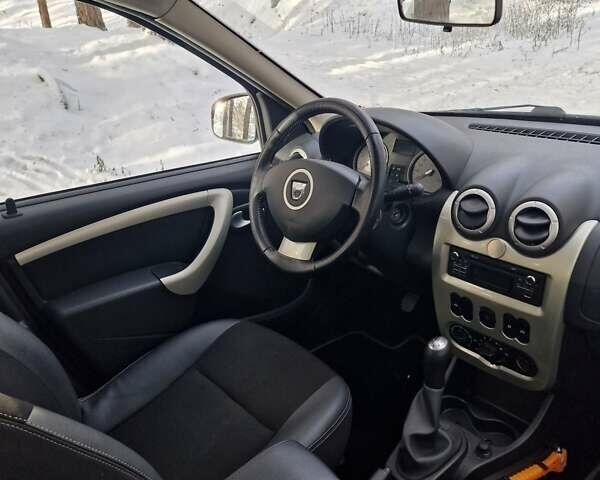 Черный Дачия Logan MCV, объемом двигателя 1.6 л и пробегом 180 тыс. км за 6999 $, фото 115 на Automoto.ua