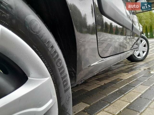 Чорний Дачія Logan MCV, об'ємом двигуна 1.6 л та пробігом 148 тис. км за 6295 $, фото 16 на Automoto.ua