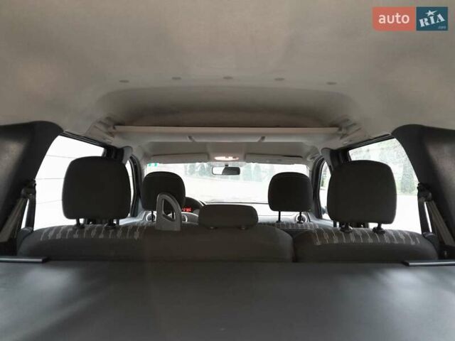 Чорний Дачія Logan MCV, об'ємом двигуна 1.6 л та пробігом 148 тис. км за 6295 $, фото 35 на Automoto.ua