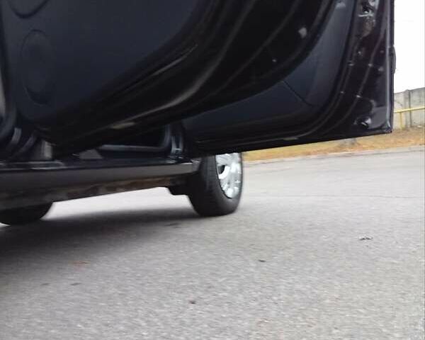 Чорний Дачія Logan MCV, об'ємом двигуна 1.6 л та пробігом 180 тис. км за 6899 $, фото 13 на Automoto.ua