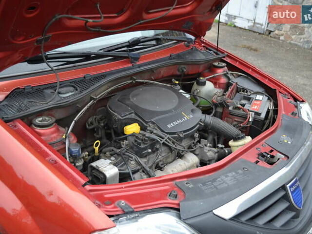 Красный Дачия Logan MCV, объемом двигателя 1.6 л и пробегом 192 тыс. км за 4900 $, фото 42 на Automoto.ua