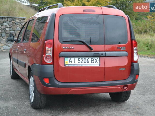 Красный Дачия Logan MCV, объемом двигателя 1.6 л и пробегом 192 тыс. км за 4900 $, фото 7 на Automoto.ua