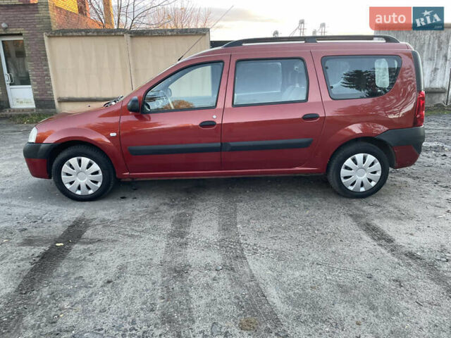 Дачия Logan MCV 2008 в Млынове на Automoto.ua Красный Дачия Logan MCV, объемом двигателя 1.6 л и пробегом 204 тыс. км за 4850 $, фото 2 на Automoto.ua