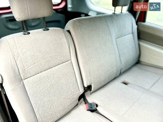 Красный Дачия Logan MCV, объемом двигателя 1.6 л и пробегом 175 тыс. км за 5200 $, фото 5 на Automoto.ua