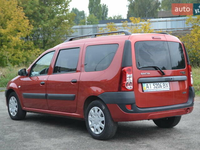 Красный Дачия Logan MCV, объемом двигателя 1.6 л и пробегом 192 тыс. км за 4900 $, фото 6 на Automoto.ua