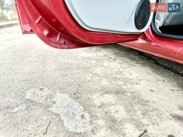 Красный Дачия Logan MCV, объемом двигателя 1.6 л и пробегом 175 тыс. км за 5200 $, фото 11 на Automoto.ua