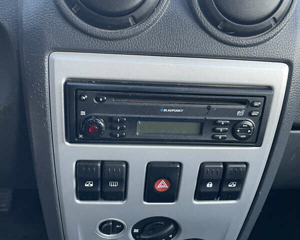 Дачия Logan MCV 2008 в Млынове на Automoto.ua Красный Дачия Logan MCV, объемом двигателя 1.6 л и пробегом 204 тыс. км за 4850 $, фото 12 на Automoto.ua