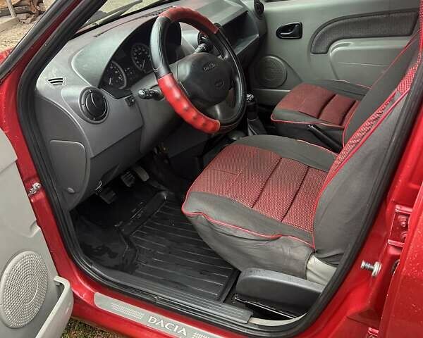 Красный Дачия Logan MCV, объемом двигателя 1.6 л и пробегом 194 тыс. км за 4500 $, фото 11 на Automoto.ua