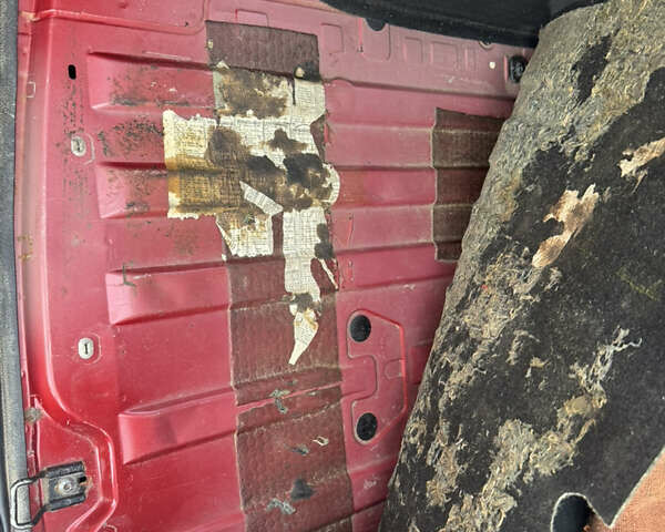 Дачія Logan MCV 2008 у Києві на Automoto.ua Червоний Дачія Logan MCV, об'ємом двигуна 1.6 л та пробігом 81 тис. км за 5300 $, фото 25 на Automoto.ua