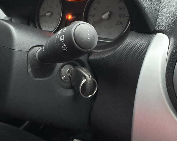 Червоний Дачія Logan MCV, об'ємом двигуна 1.6 л та пробігом 174 тис. км за 5999 $, фото 28 на Automoto.ua