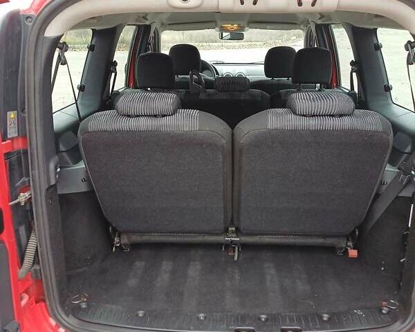 Красный Дачия Logan MCV, объемом двигателя 1.6 л и пробегом 159 тыс. км за 5850 $, фото 28 на Automoto.ua