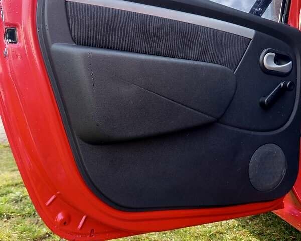 Червоний Дачія Logan MCV, об'ємом двигуна 1.6 л та пробігом 263 тис. км за 5500 $, фото 12 на Automoto.ua