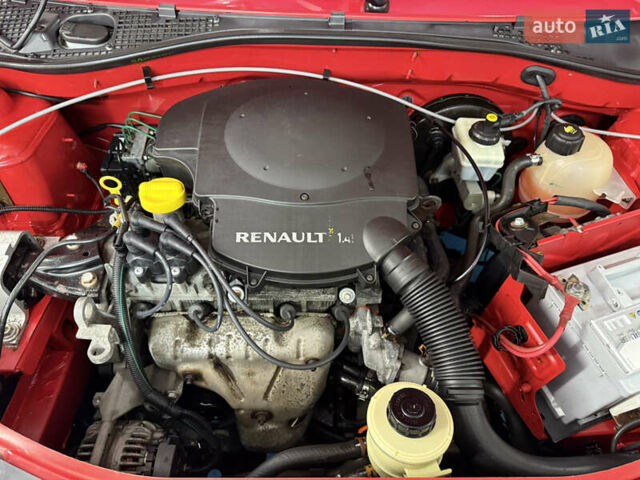 Дачия Logan MCV 2009 в Днепре (Днепропетровске) на Automoto.ua Красный Дачия Logan MCV, объемом двигателя 1.39 л и пробегом 213 тыс. км за 4200 $, фото 34 на Automoto.ua
