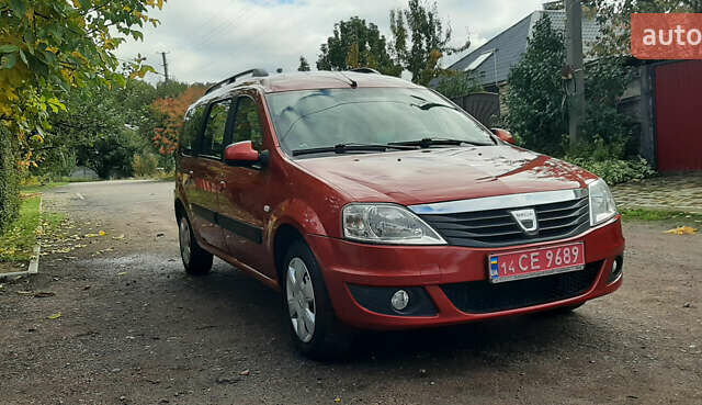 Красный Дачия Logan MCV, объемом двигателя 1.6 л и пробегом 178 тыс. км за 6650 $, фото 10 на Automoto.ua