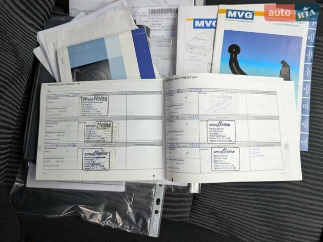 Красный Дачия Logan MCV, объемом двигателя 1.6 л и пробегом 243 тыс. км за 5999 $, фото 45 на Automoto.ua