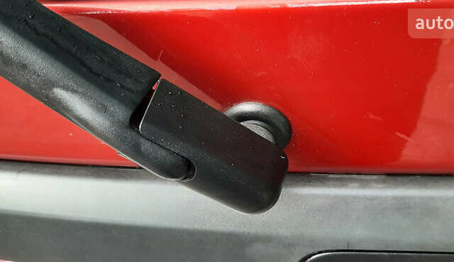 Красный Дачия Logan MCV, объемом двигателя 1.6 л и пробегом 178 тыс. км за 6650 $, фото 41 на Automoto.ua