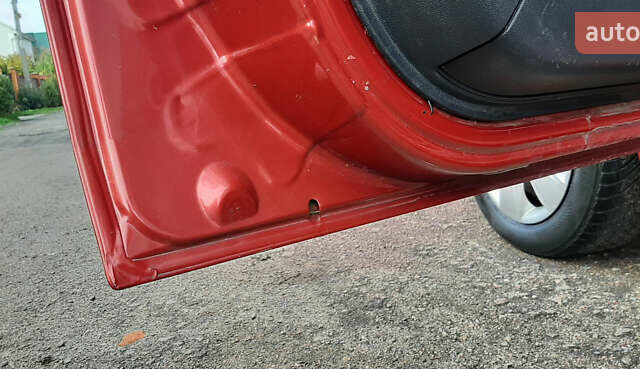 Красный Дачия Logan MCV, объемом двигателя 1.6 л и пробегом 178 тыс. км за 6650 $, фото 42 на Automoto.ua