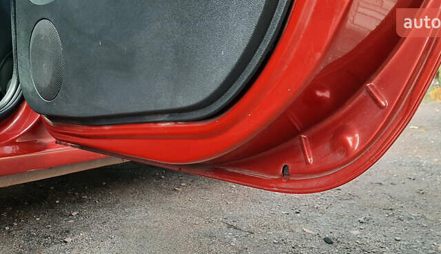 Дачия Logan MCV 2011 в Чернигове на Automoto.ua Красный Дачия Logan MCV, объемом двигателя 1.6 л и пробегом 178 тыс. км за 6650 $, фото 50 на Automoto.ua