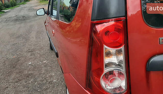 Дачия Logan MCV 2011 в Чернигове на Automoto.ua Красный Дачия Logan MCV, объемом двигателя 1.6 л и пробегом 178 тыс. км за 6650 $, фото 56 на Automoto.ua
