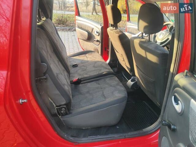 Красный Дачия Logan MCV, объемом двигателя 1.6 л и пробегом 190 тыс. км за 5700 $, фото 41 на Automoto.ua