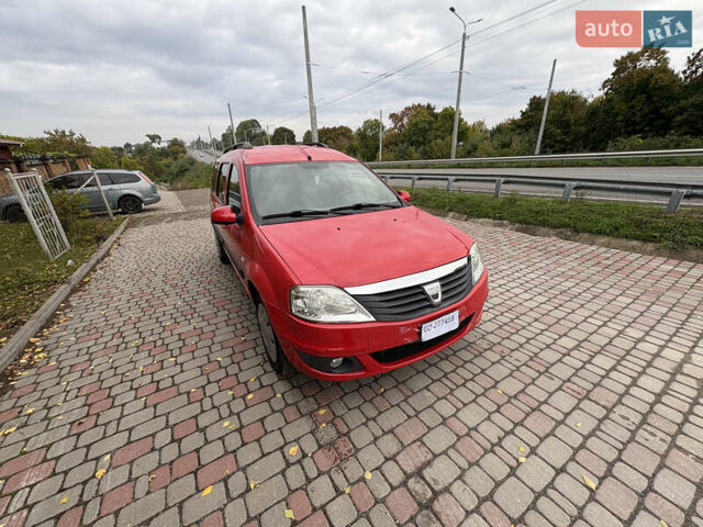 Красный Дачия Logan MCV, объемом двигателя 0 л и пробегом 219 тыс. км за 5700 $, фото 4 на Automoto.ua