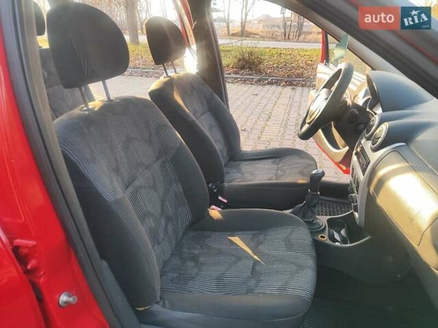 Красный Дачия Logan MCV, объемом двигателя 1.6 л и пробегом 190 тыс. км за 5700 $, фото 43 на Automoto.ua