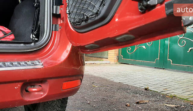 Красный Дачия Logan MCV, объемом двигателя 1.6 л и пробегом 178 тыс. км за 6650 $, фото 32 на Automoto.ua