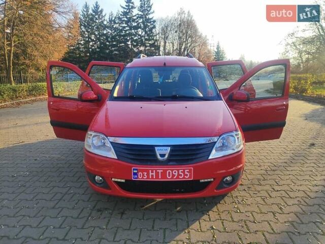 Красный Дачия Logan MCV, объемом двигателя 1.6 л и пробегом 190 тыс. км за 5700 $, фото 5 на Automoto.ua