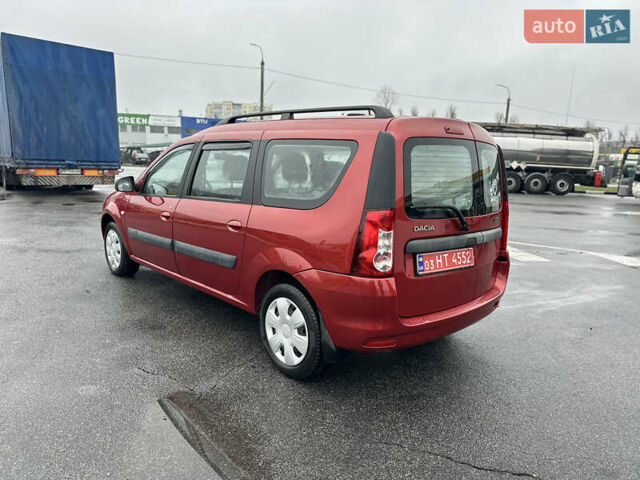 Красный Дачия Logan MCV, объемом двигателя 1.6 л и пробегом 120 тыс. км за 7300 $, фото 29 на Automoto.ua