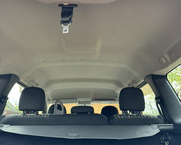 Дачия Logan MCV 2012 в Казатине на Automoto.ua Красный Дачия Logan MCV, объемом двигателя 1.6 л и пробегом 173 тыс. км за 6700 $, фото 39 на Automoto.ua