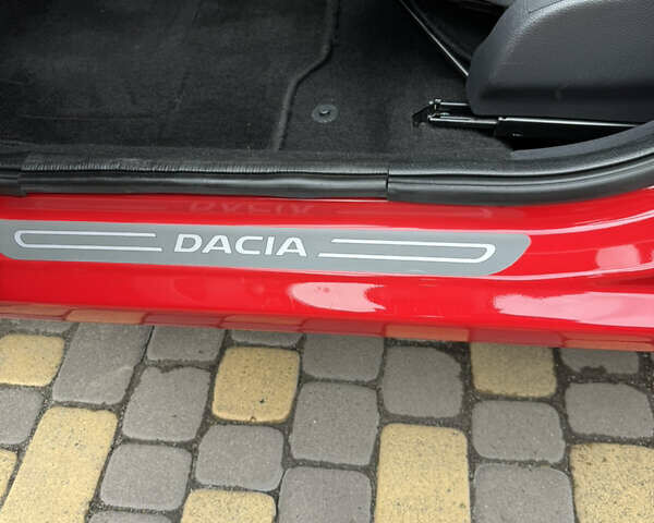 Дачия Logan MCV 2012 в Казатине на Automoto.ua Красный Дачия Logan MCV, объемом двигателя 1.6 л и пробегом 173 тыс. км за 6700 $, фото 43 на Automoto.ua