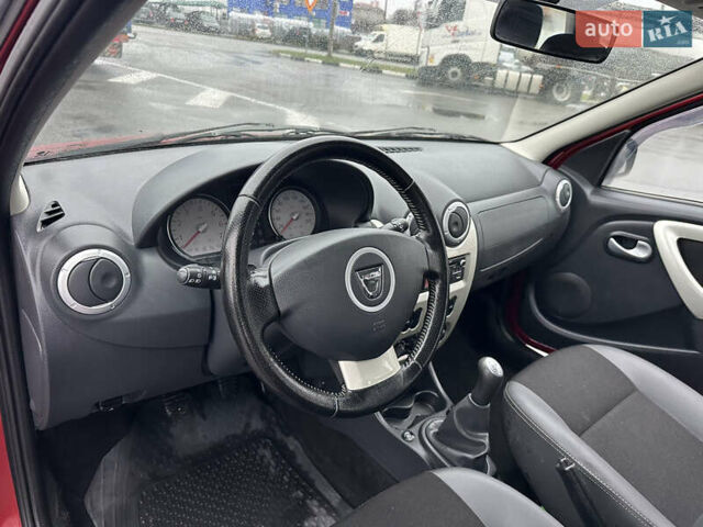 Красный Дачия Logan MCV, объемом двигателя 1.6 л и пробегом 120 тыс. км за 7300 $, фото 34 на Automoto.ua