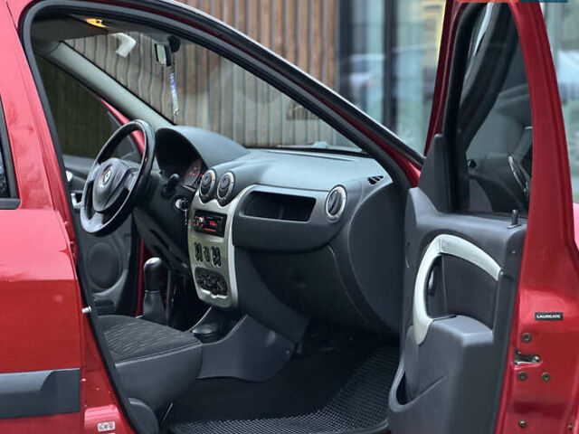 Червоний Дачія Logan MCV, об'ємом двигуна 1.6 л та пробігом 218 тис. км за 6500 $, фото 17 на Automoto.ua