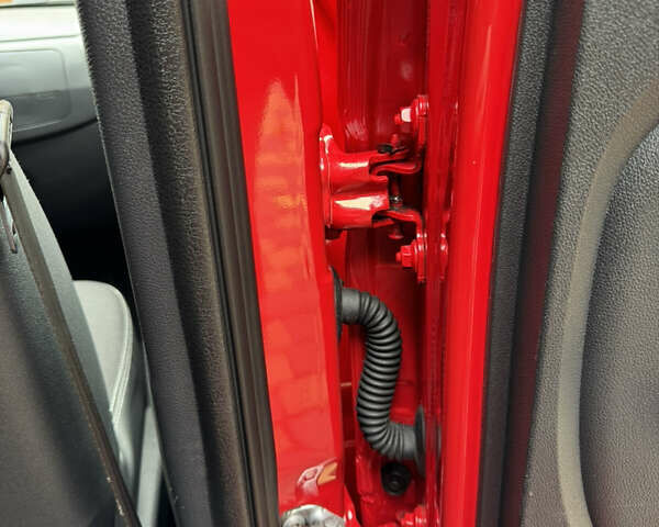 Дачия Logan MCV 2012 в Казатине на Automoto.ua Красный Дачия Logan MCV, объемом двигателя 1.6 л и пробегом 173 тыс. км за 6700 $, фото 57 на Automoto.ua