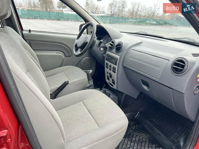 Красный Дачия Logan MCV, объемом двигателя 1.6 л и пробегом 161 тыс. км за 7200 $, фото 18 на Automoto.ua