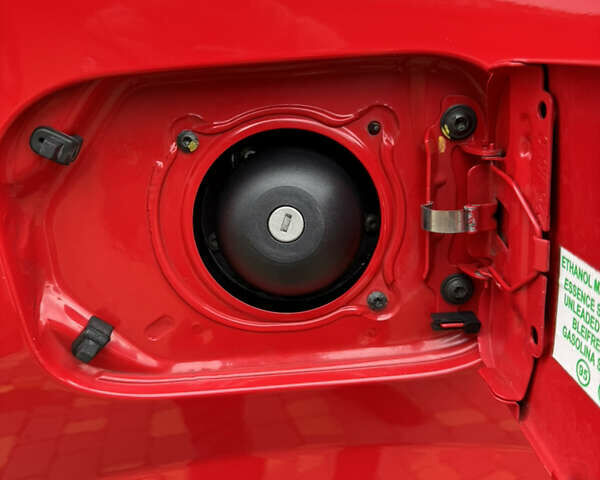 Дачия Logan MCV 2012 в Казатине на Automoto.ua Красный Дачия Logan MCV, объемом двигателя 1.6 л и пробегом 173 тыс. км за 6700 $, фото 58 на Automoto.ua