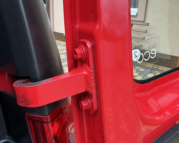 Дачия Logan MCV 2012 в Казатине на Automoto.ua Красный Дачия Logan MCV, объемом двигателя 1.6 л и пробегом 173 тыс. км за 6700 $, фото 52 на Automoto.ua