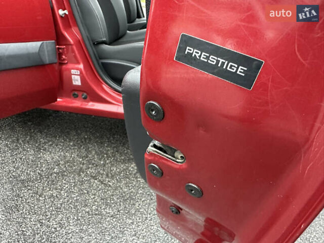 Красный Дачия Logan MCV, объемом двигателя 1.6 л и пробегом 120 тыс. км за 7300 $, фото 53 на Automoto.ua