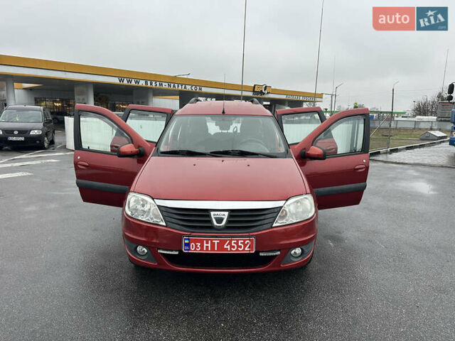 Красный Дачия Logan MCV, объемом двигателя 1.6 л и пробегом 120 тыс. км за 7300 $, фото 58 на Automoto.ua