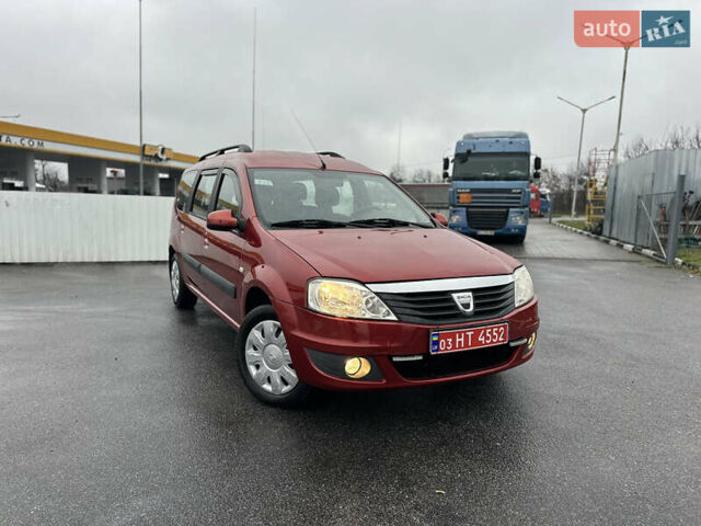 Красный Дачия Logan MCV, объемом двигателя 1.6 л и пробегом 120 тыс. км за 7300 $, фото 1 на Automoto.ua