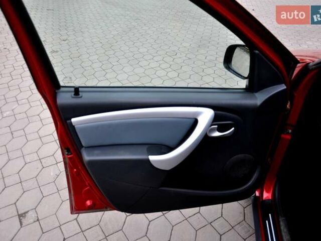 Червоний Дачія Logan MCV, об'ємом двигуна 1.6 л та пробігом 90 тис. км за 7500 $, фото 15 на Automoto.ua
