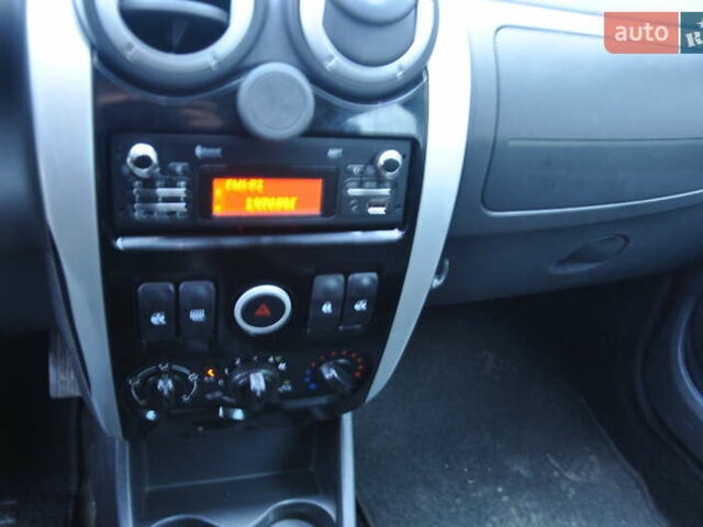 Червоний Дачія Logan MCV, об'ємом двигуна 1.6 л та пробігом 90 тис. км за 7500 $, фото 33 на Automoto.ua