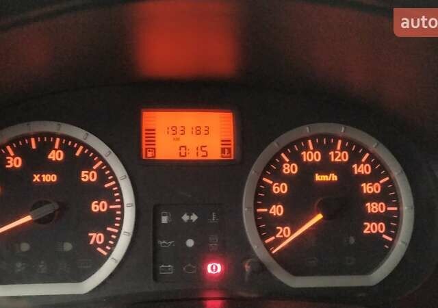 Дачия Logan MCV, объемом двигателя 1.6 л и пробегом 193 тыс. км за 5600 $, фото 4 на Automoto.ua